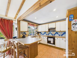 Kitchen/Dining Room- click for photo gallery